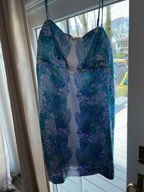 Lilly Pulitzer Blue Green Pink Printed Midi Dress, Size 14. Beautiful condition.